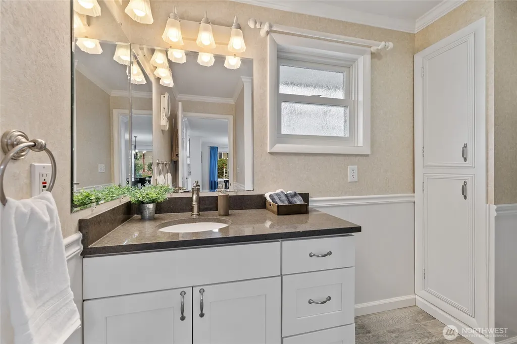 3516 176th Place SW Lynnwood WA 98037