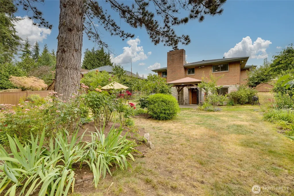 3516 176th Place SW Lynnwood WA 98037