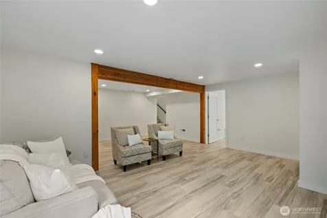 3516 176th Place SW Lynnwood WA 98037