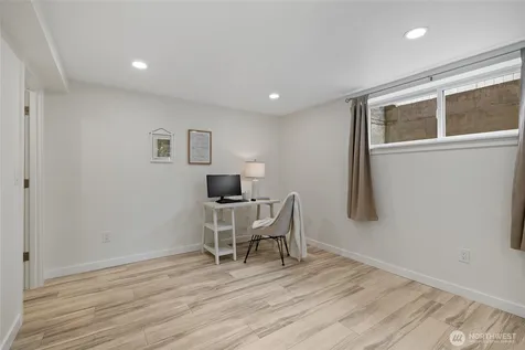 3516 176th Place SW Lynnwood WA 98037