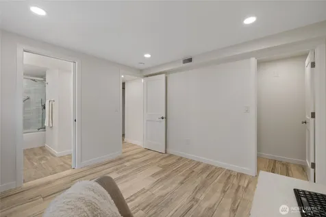 3516 176th Place SW Lynnwood WA 98037