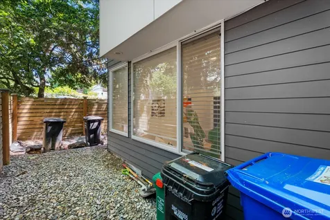 623 NW Market Street Seattle WA 98107