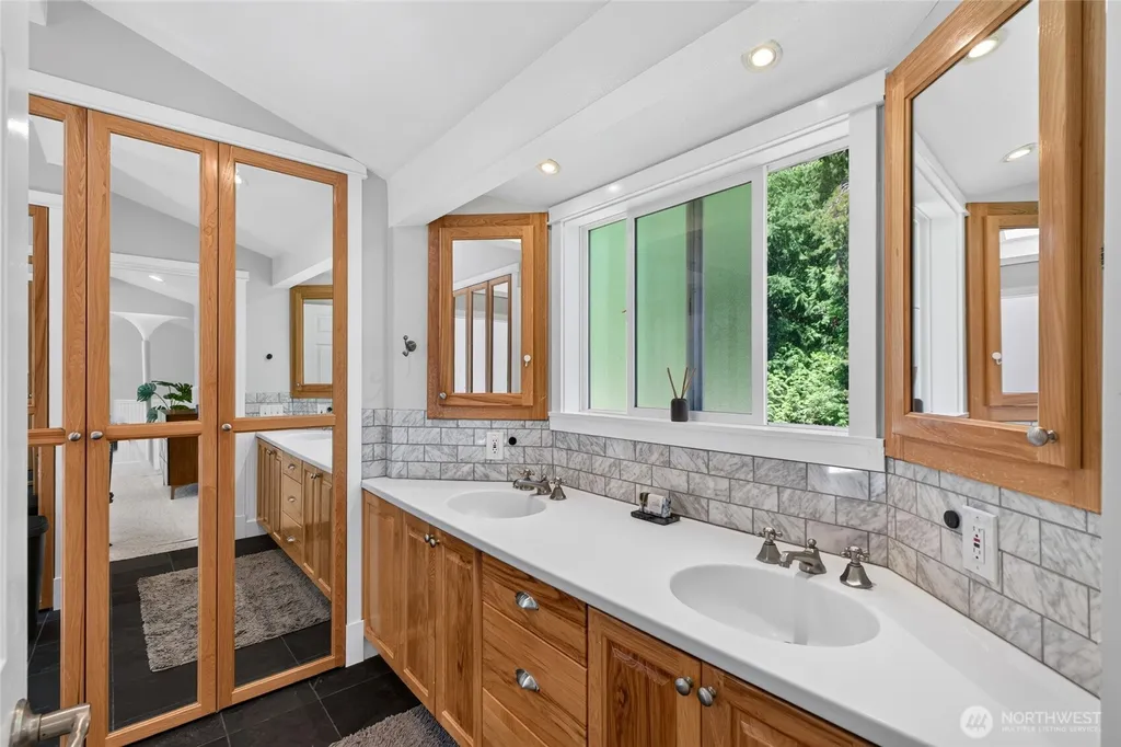 21017 Snag Island Drive East Lake Tapps WA 98391