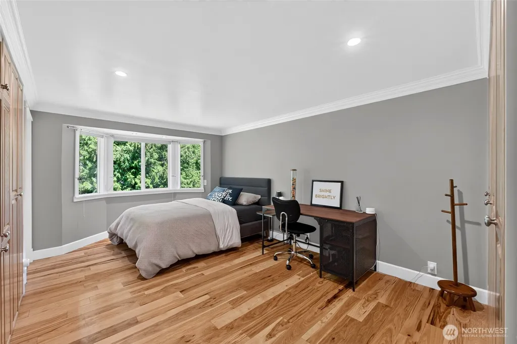 21017 Snag Island Drive East Lake Tapps WA 98391