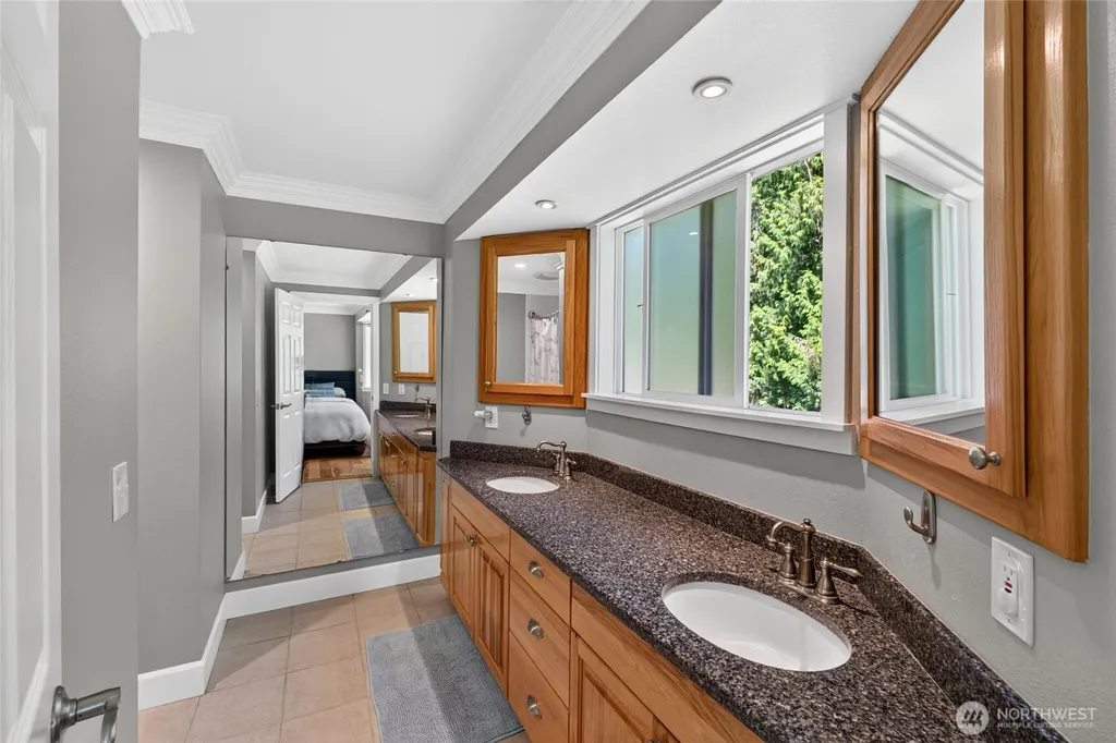 21017 Snag Island Drive East Lake Tapps WA 98391
