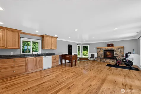 21017 Snag Island Drive East Lake Tapps WA 98391