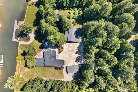 21017 Snag Island Drive East Lake Tapps WA 98391