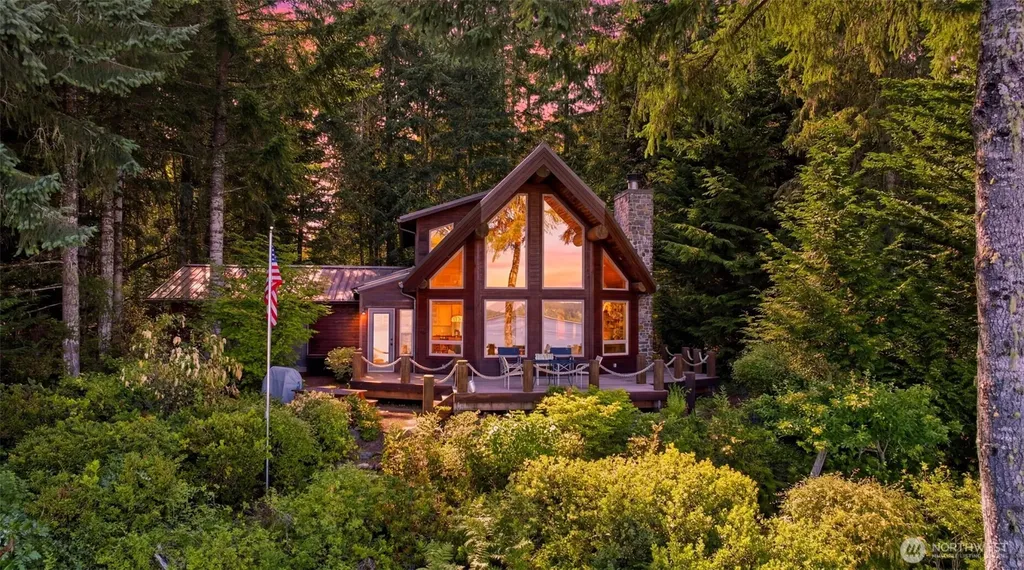 151 E Tamarack Lane Shelton WA 98584