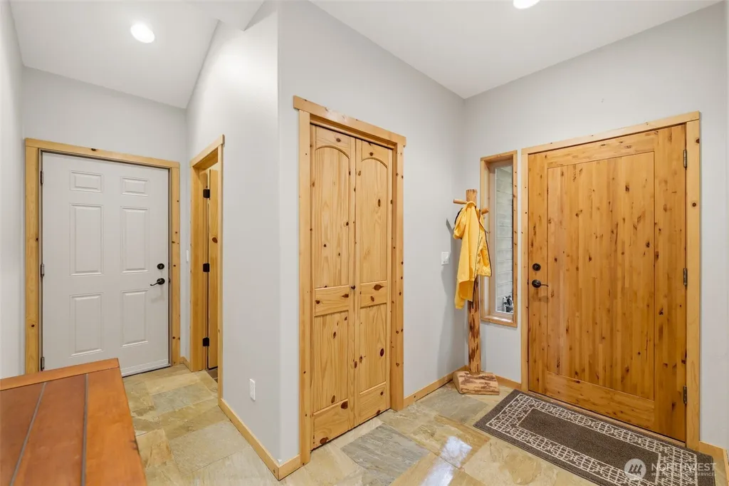 151 E Tamarack Lane Shelton WA 98584
