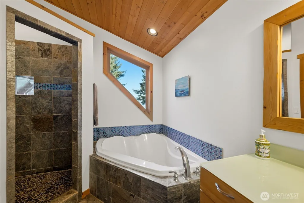 151 E Tamarack Lane Shelton WA 98584