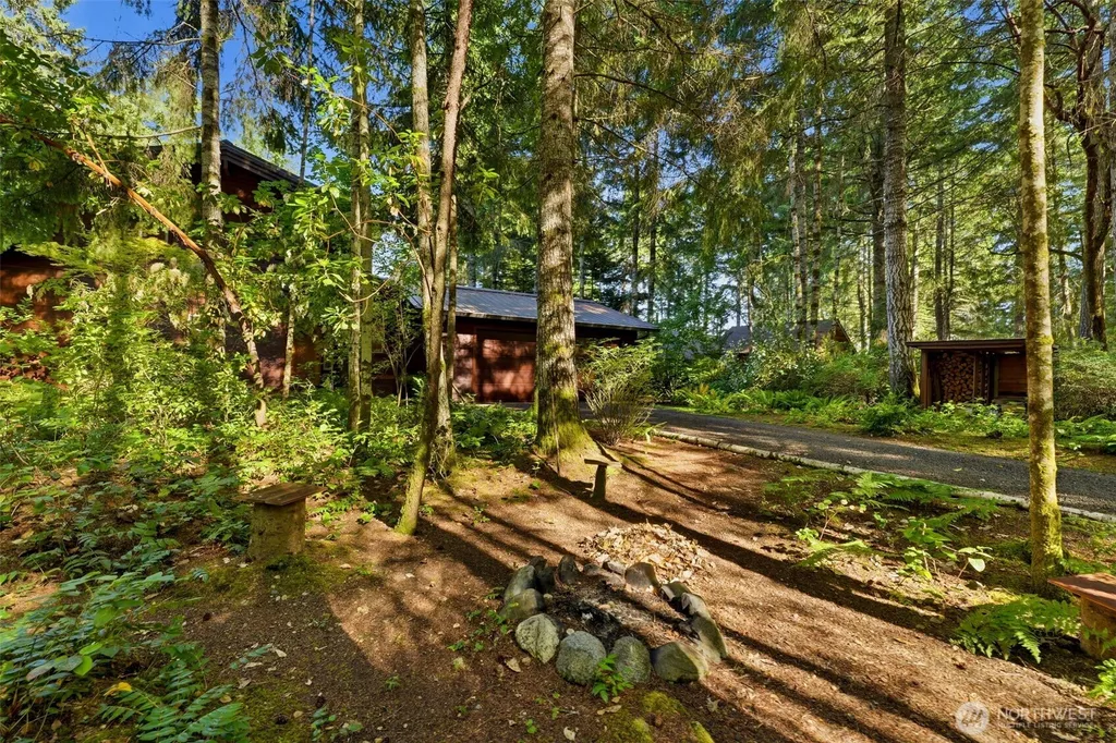 151 E Tamarack Lane Shelton WA 98584