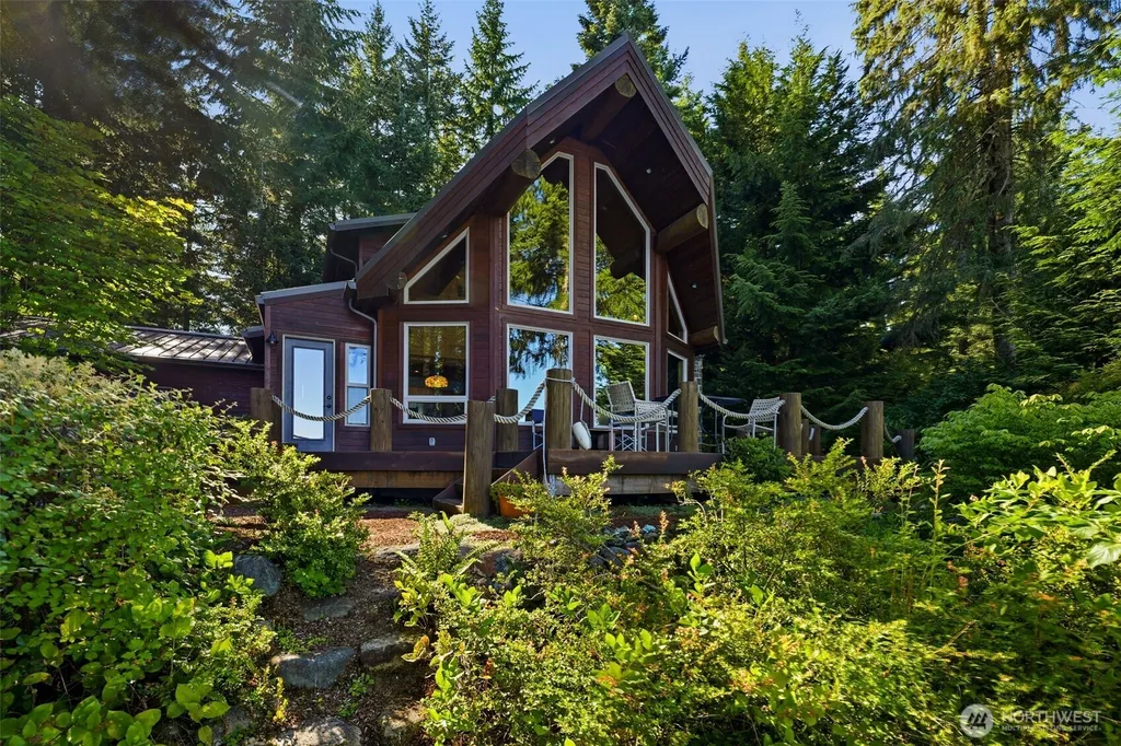 151 E Tamarack Lane Shelton WA 98584