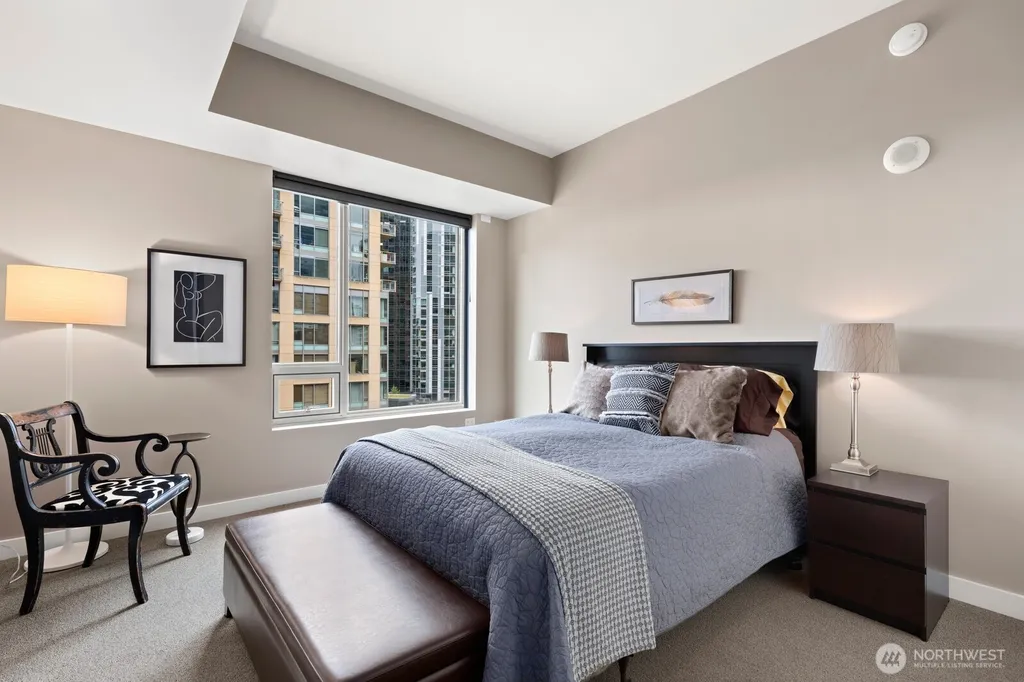 910 Lenora Street Seattle WA 98121