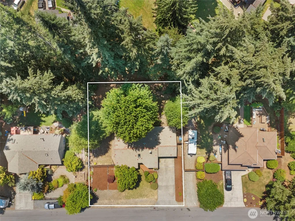 8904 121st Street Puyallup WA 98373