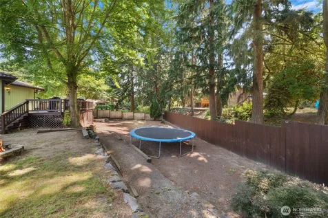 8904 121st Street Puyallup WA 98373