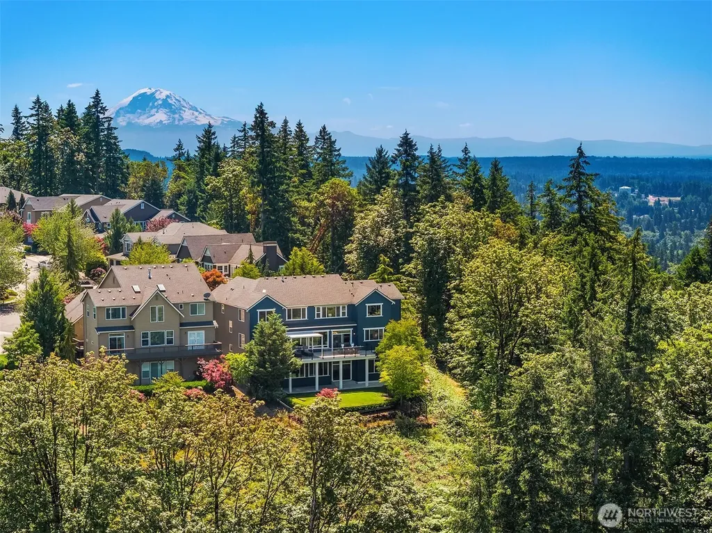 13907 SE 81st Place Newcastle WA 98059