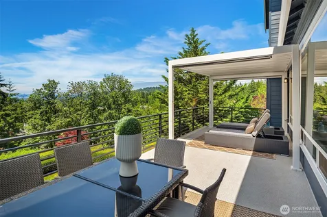 13907 SE 81st Place Newcastle WA 98059