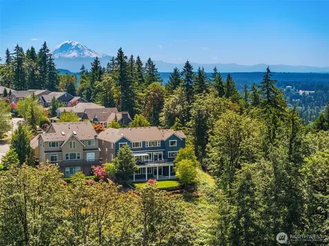 13907 SE 81st Place Newcastle WA 98059