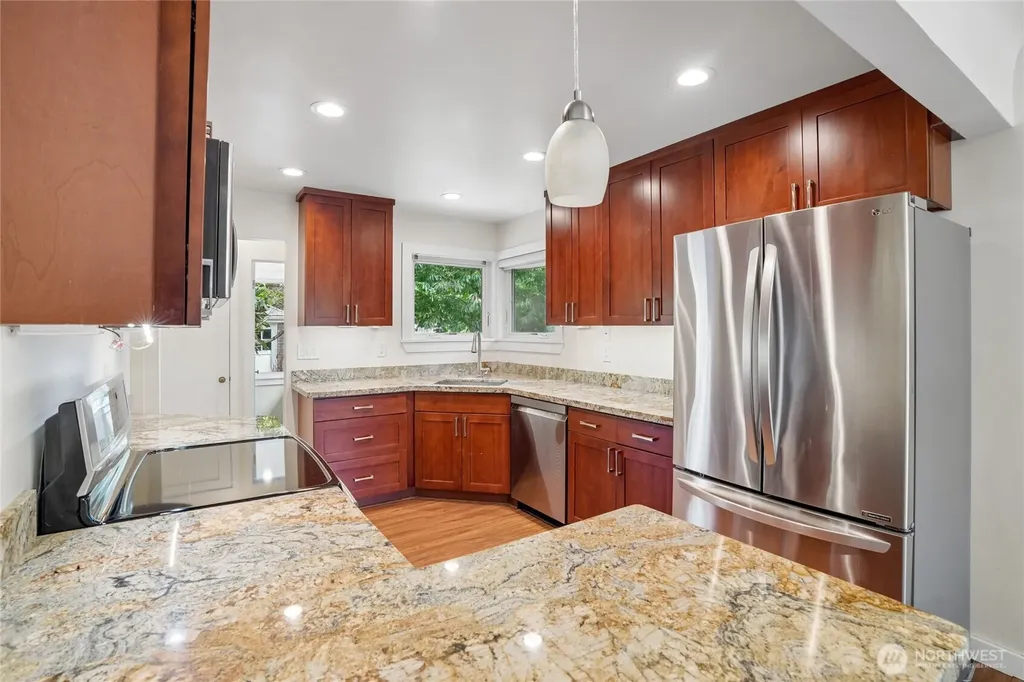 3004 SW Barton Street Seattle WA 98126
