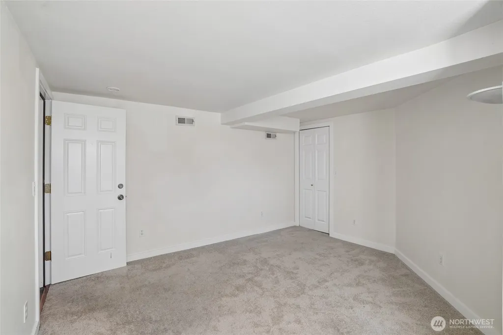 3004 SW Barton Street Seattle WA 98126