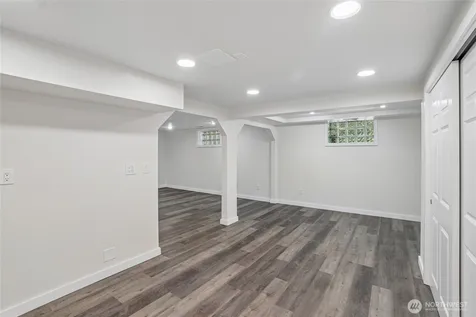 3004 SW Barton Street Seattle WA 98126
