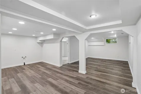 3004 SW Barton Street Seattle WA 98126