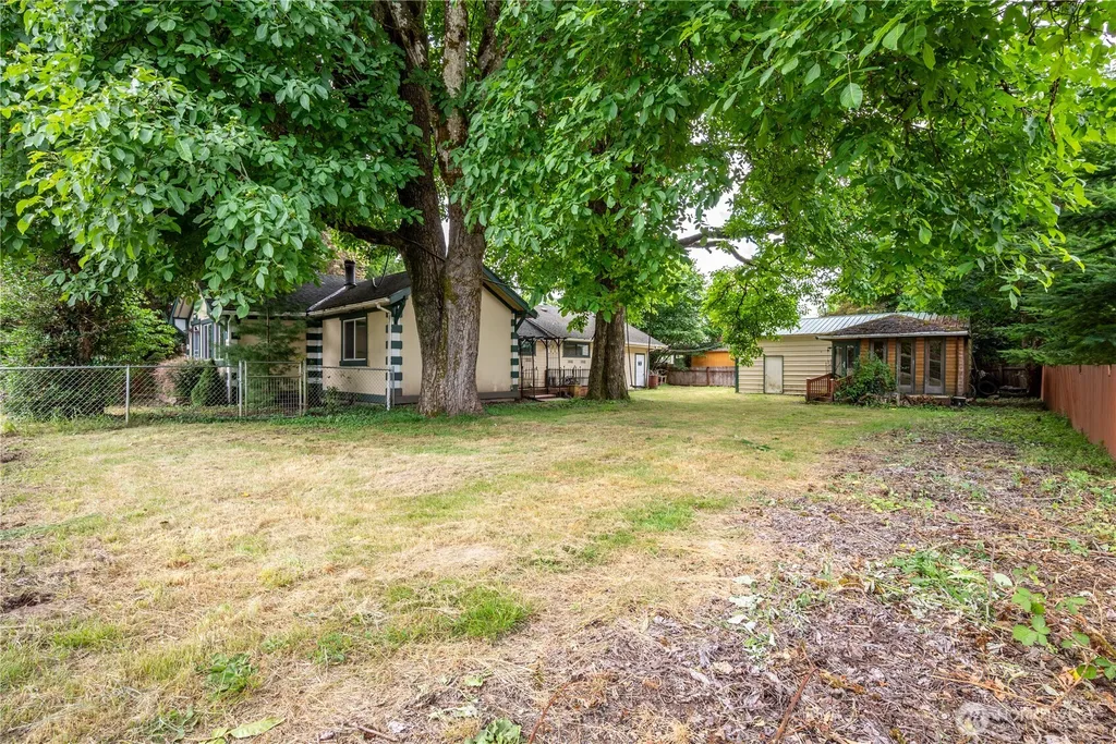 621 S Second Street Toledo WA 98591