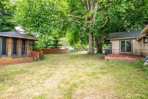 621 S Second Street Toledo WA 98591