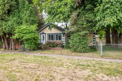 621 S Second Street Toledo WA 98591