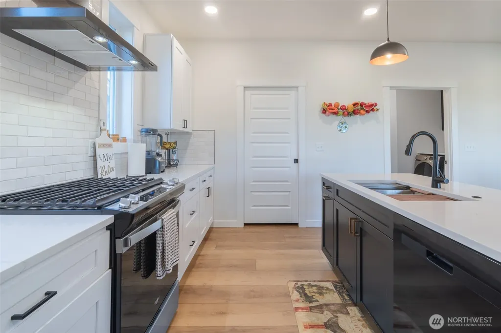 806 Mapleridge Drive Everson WA 98247