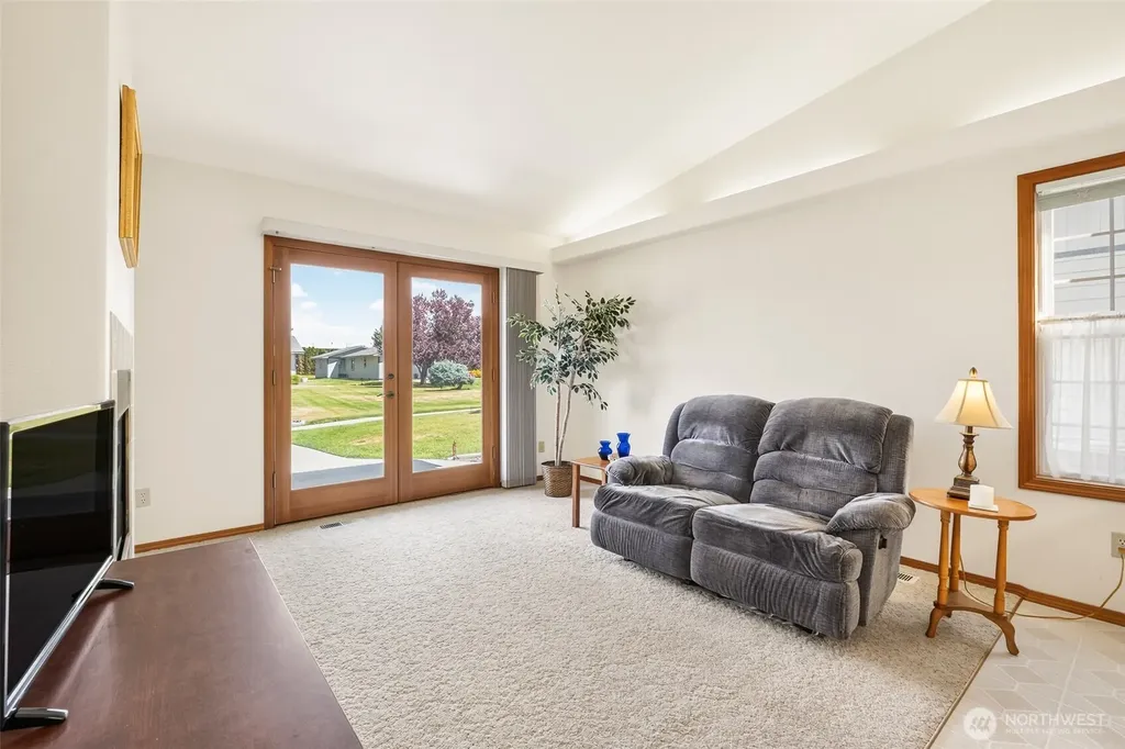 1000 13th Avenue SW Quincy WA 98848