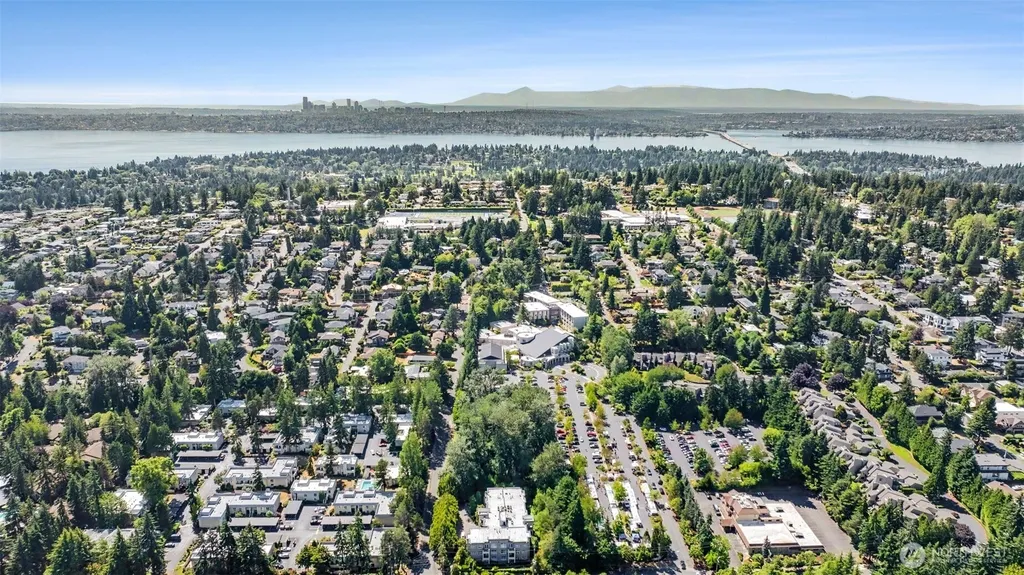 10398 NE 17 Street Bellevue WA 98004