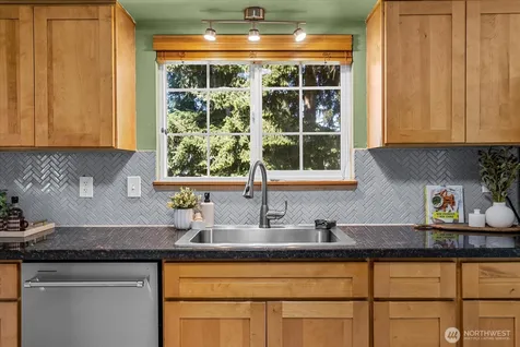 21639 104th Place SE Kent WA 98031