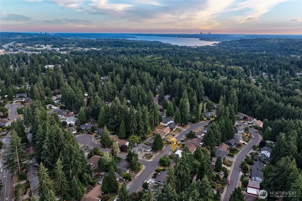 11720 NE 144th Place Kirkland WA 98034