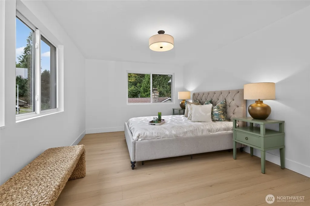 11720 NE 144th Place Kirkland WA 98034