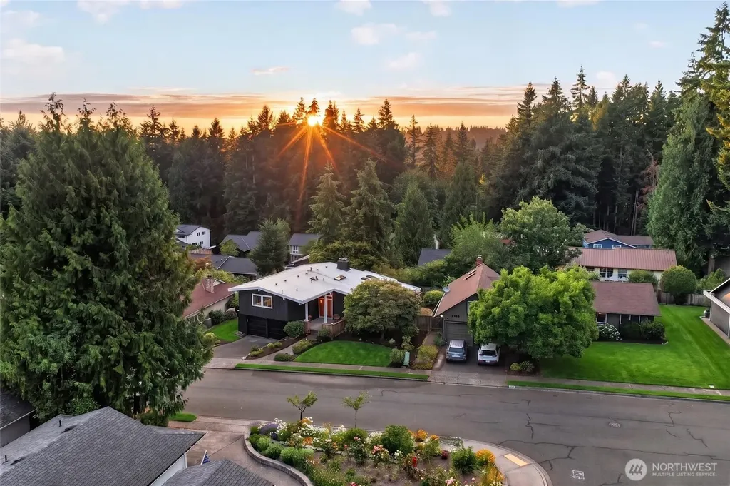 11720 NE 144th Place Kirkland WA 98034