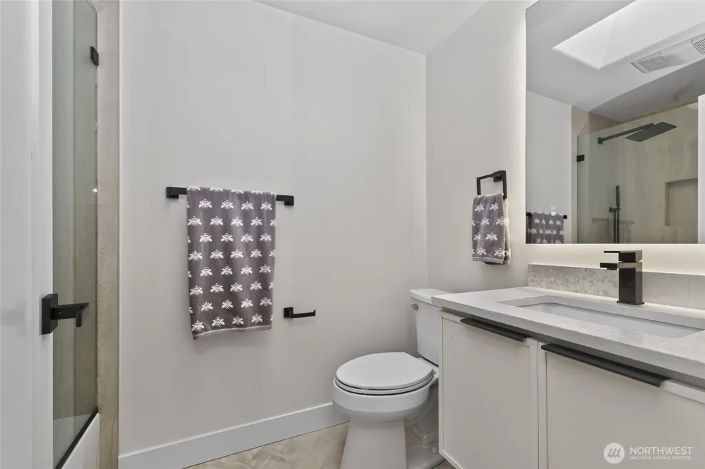 11720 NE 144th Place Kirkland WA 98034