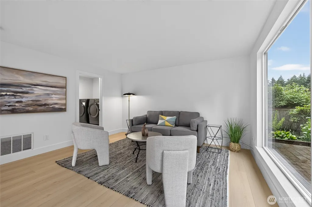 11720 NE 144th Place Kirkland WA 98034