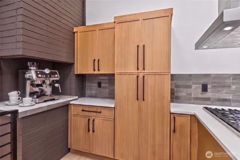 11720 NE 144th Place Kirkland WA 98034