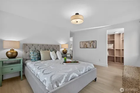 11720 NE 144th Place Kirkland WA 98034