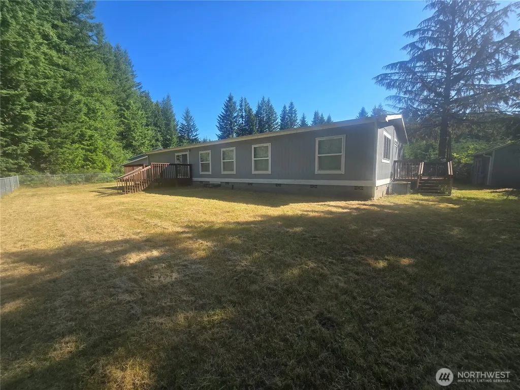 24707 Sr 706 E Ashford WA 98304