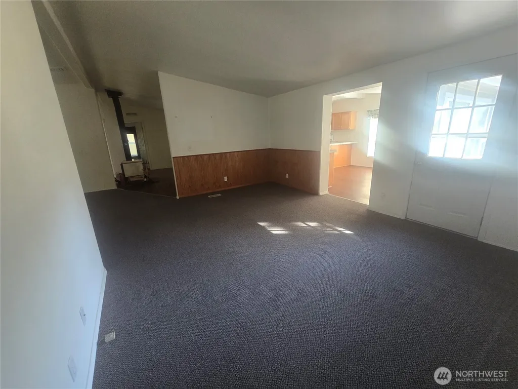 24707 Sr 706 E Ashford WA 98304