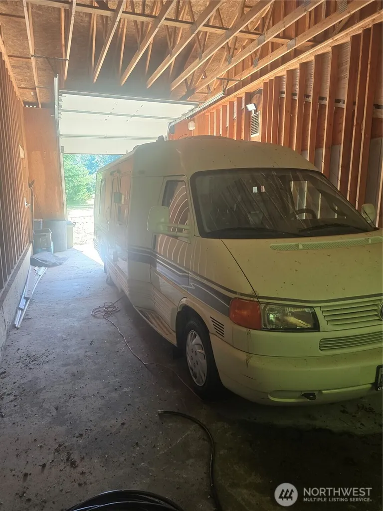 24707 Sr 706 E Ashford WA 98304