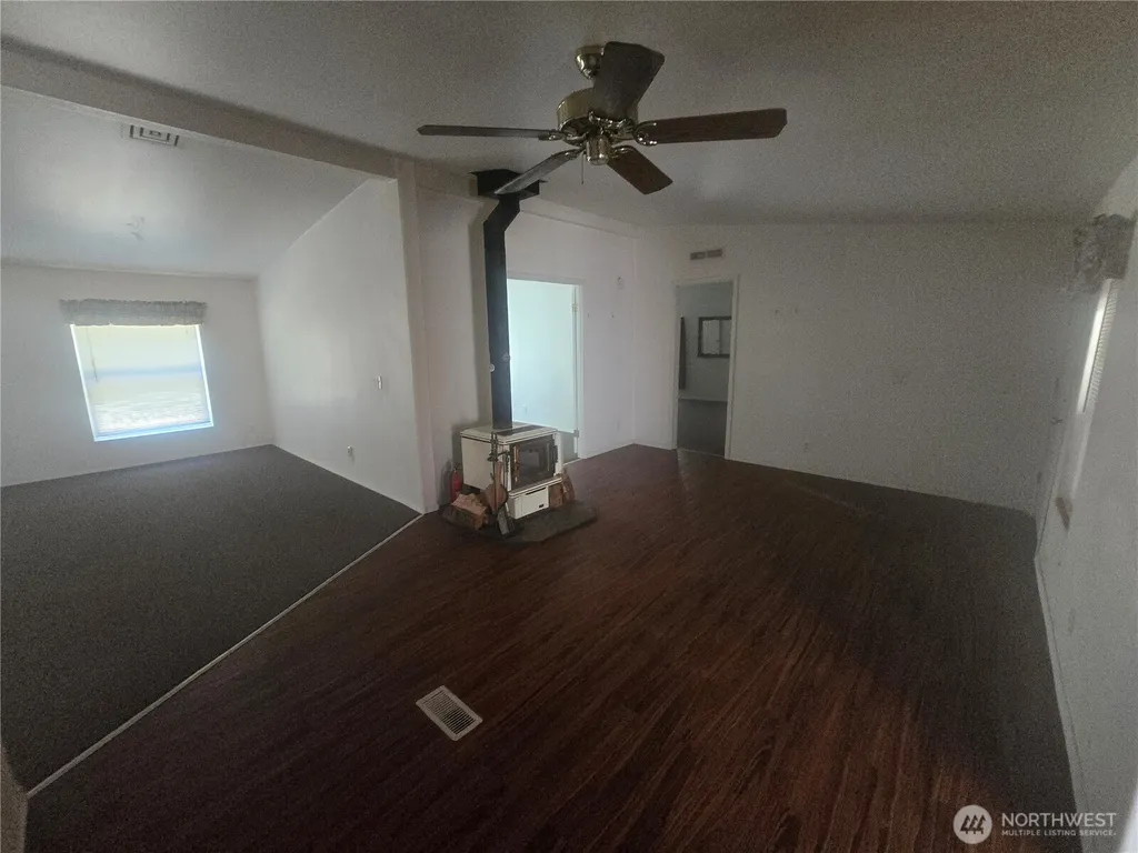 24707 Sr 706 E Ashford WA 98304