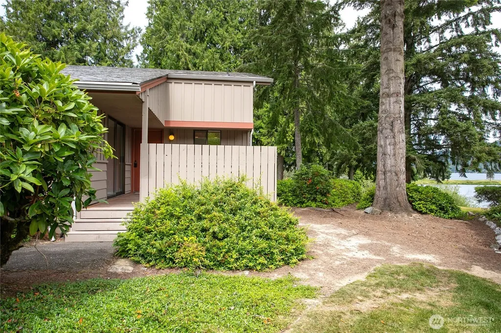 1 Morning Beach Drive Bellingham WA 98229