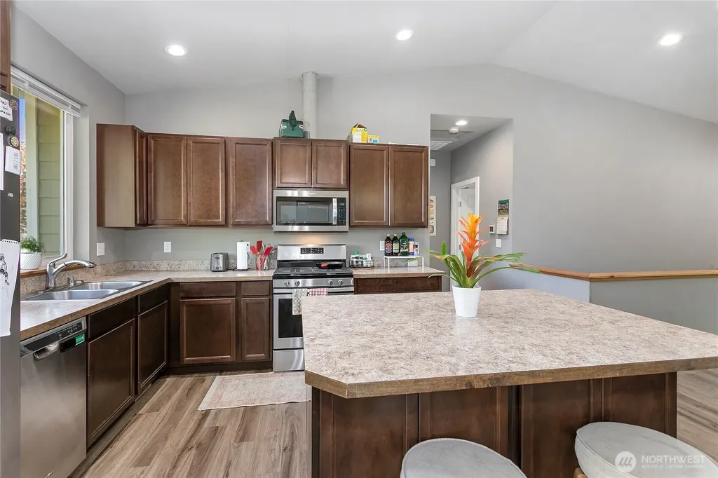 115 N 34th Street Bellingham WA 98225