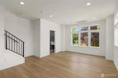 3636 Greenwood Avenue N Seattle WA 98103