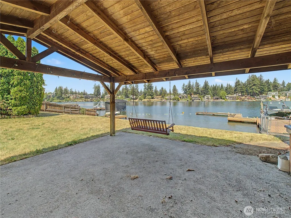 2321 185th Avenue E Lake Tapps WA 98391