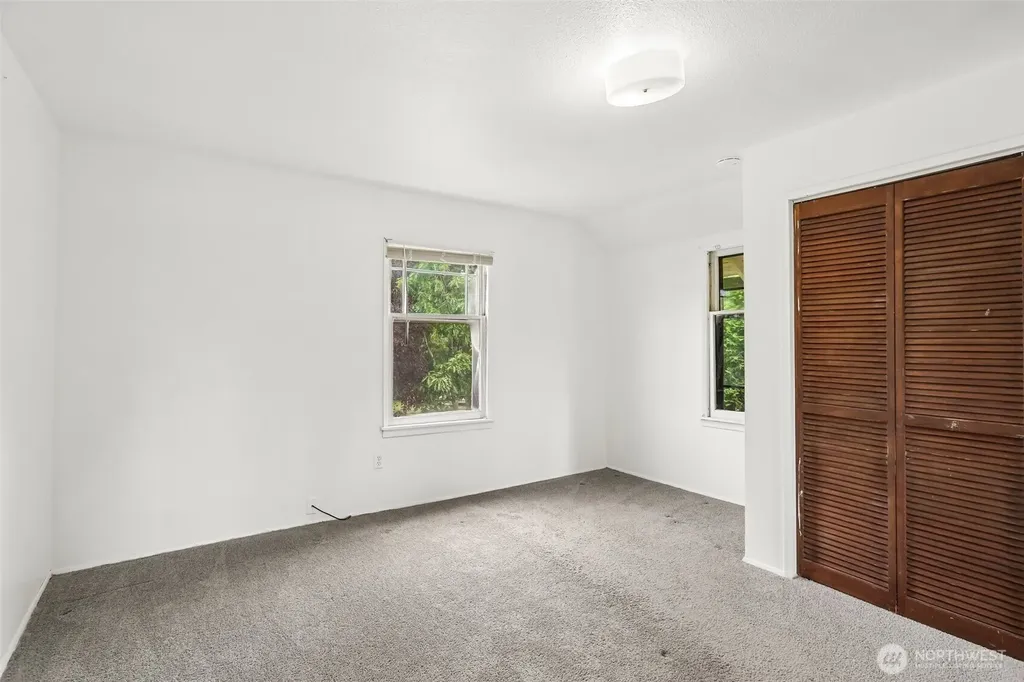 4849 48th Avenue SW Seattle WA 98116