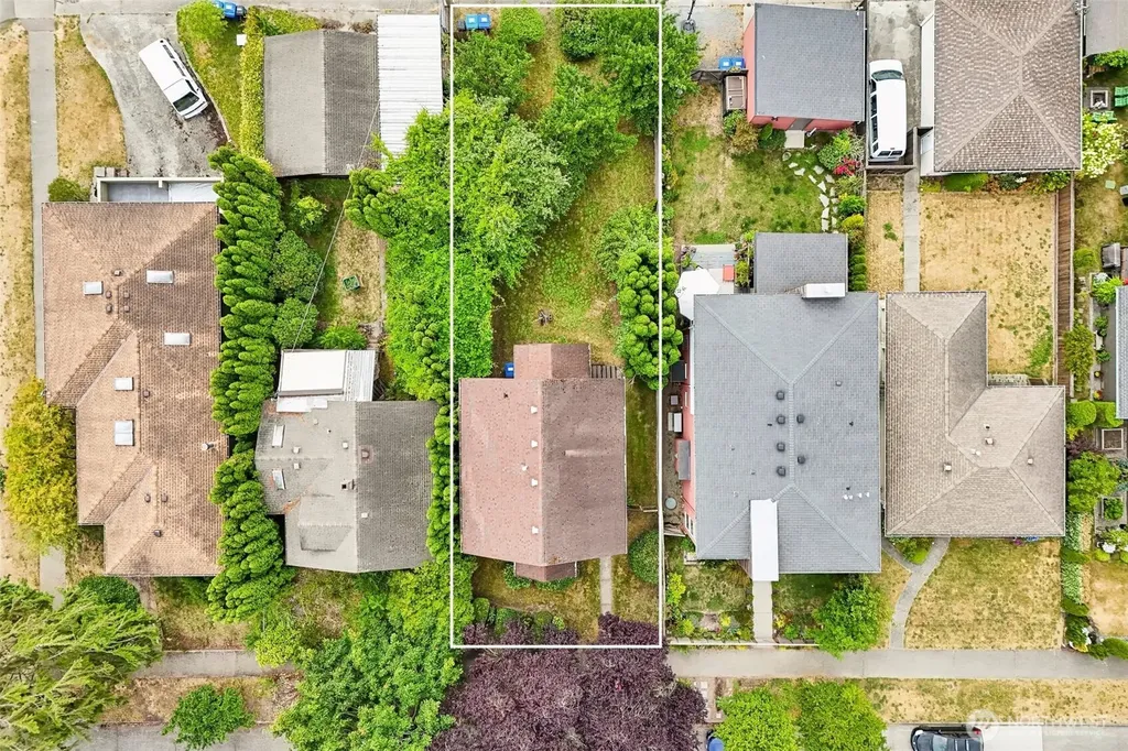 4849 48th Avenue SW Seattle WA 98116